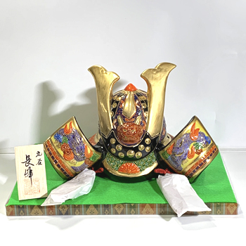 Kanazawa Kutani Yaki Figurine